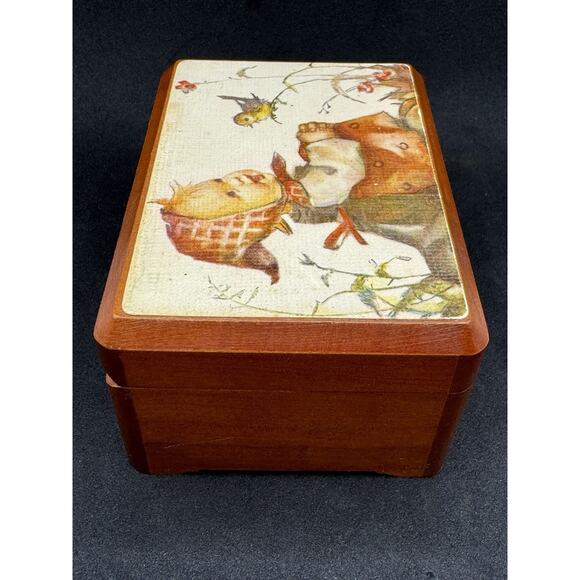 Vintage REUGE Switzerland Musical Box, Doctor Zhivago App 4”x 3” Child & Bird - Picture 3 of 11